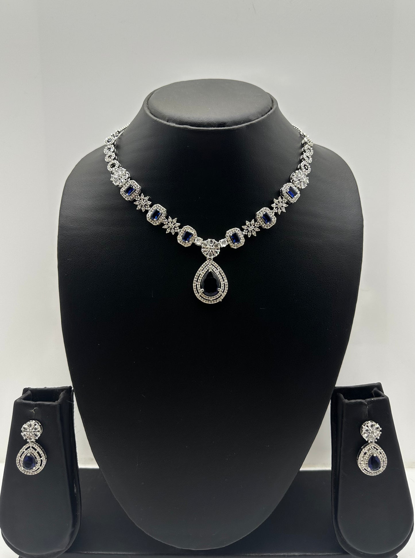 Glamour American Diamond Set