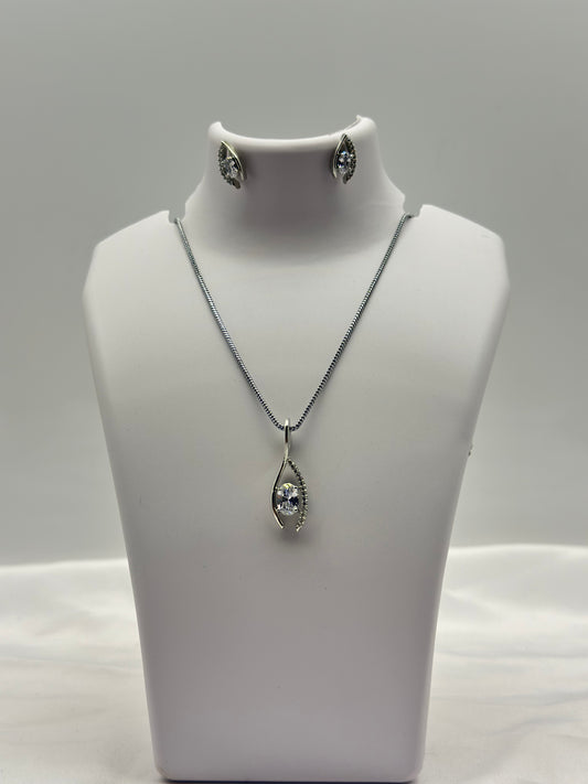 Luna Spark American diamond Pendant Set