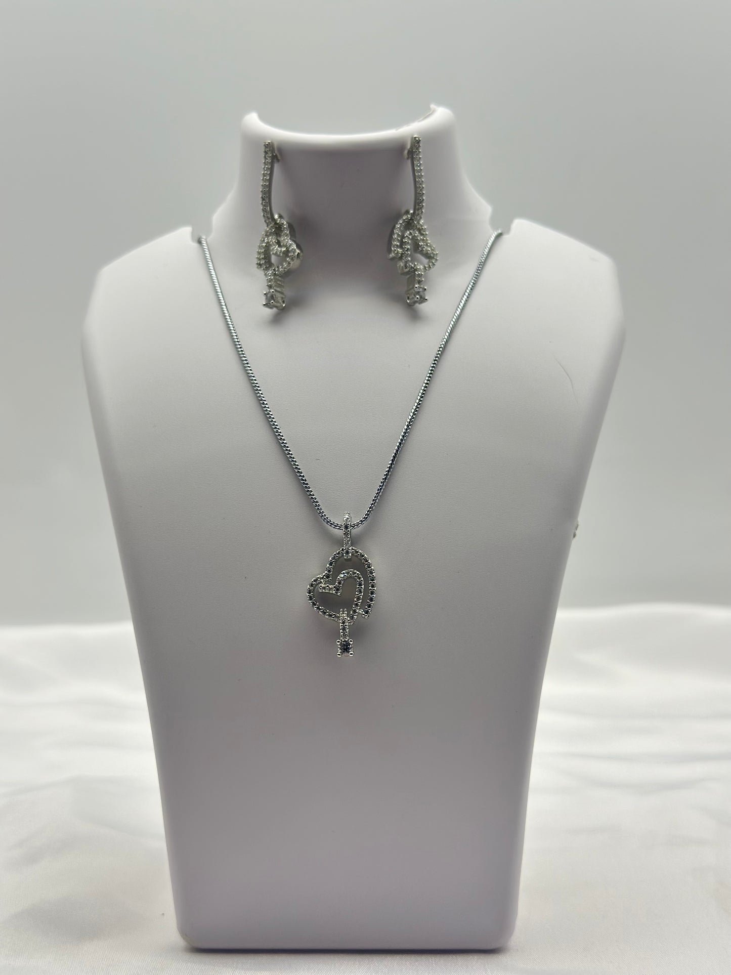 Key to My Heart American diamond Pendant Set