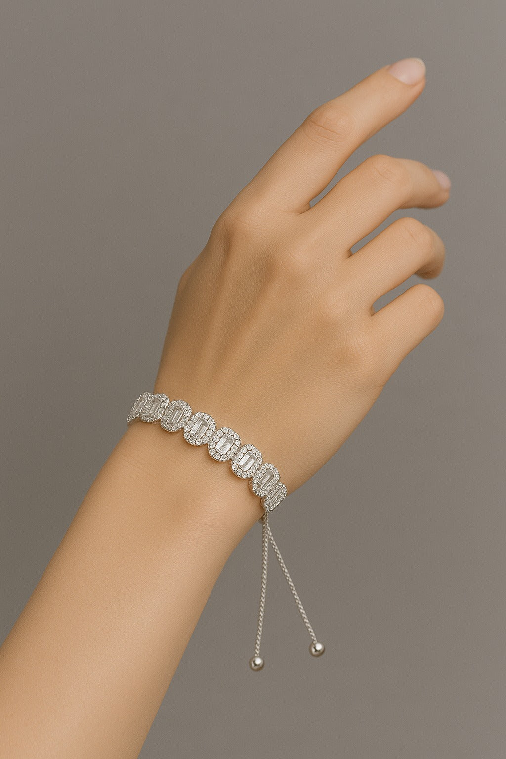 Silver Radiance Rhinestone American Diamond Bracelet