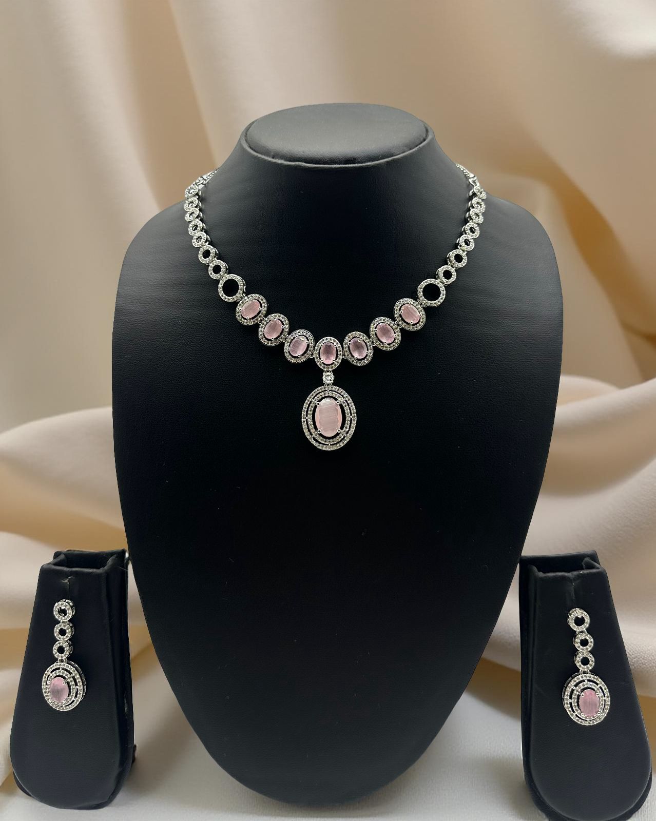 Regal Rose Diamond Jewellery AD Set